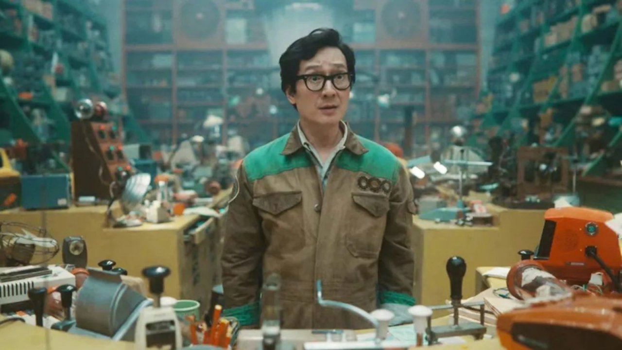 Loki 2, il produttore anticipa: 'Ke Huy Quan sarà il cervello della TVA'