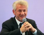 Sean Penn: 'L'uso dell'Intelligenza Artificiale dimostra una mancanza di morale'