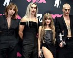 MTV VMA 2023: i Maneskin vincono nella categoria Best Rock, il bacio di Taylor Swift a David