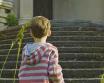 Suburban Screams: il trailer della serie antologica firmata da John Carpenter