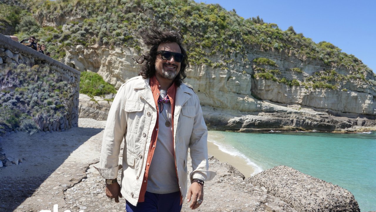 Alessandro Borghese 4 Ristoranti stasera su Sky Uno: la Calabria nella puntata del 17 settembre