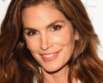 Cindy Crawford contro il comportamento di Oprah Winfrey negli anni '80: 'Mi ha trattata come un oggetto'
