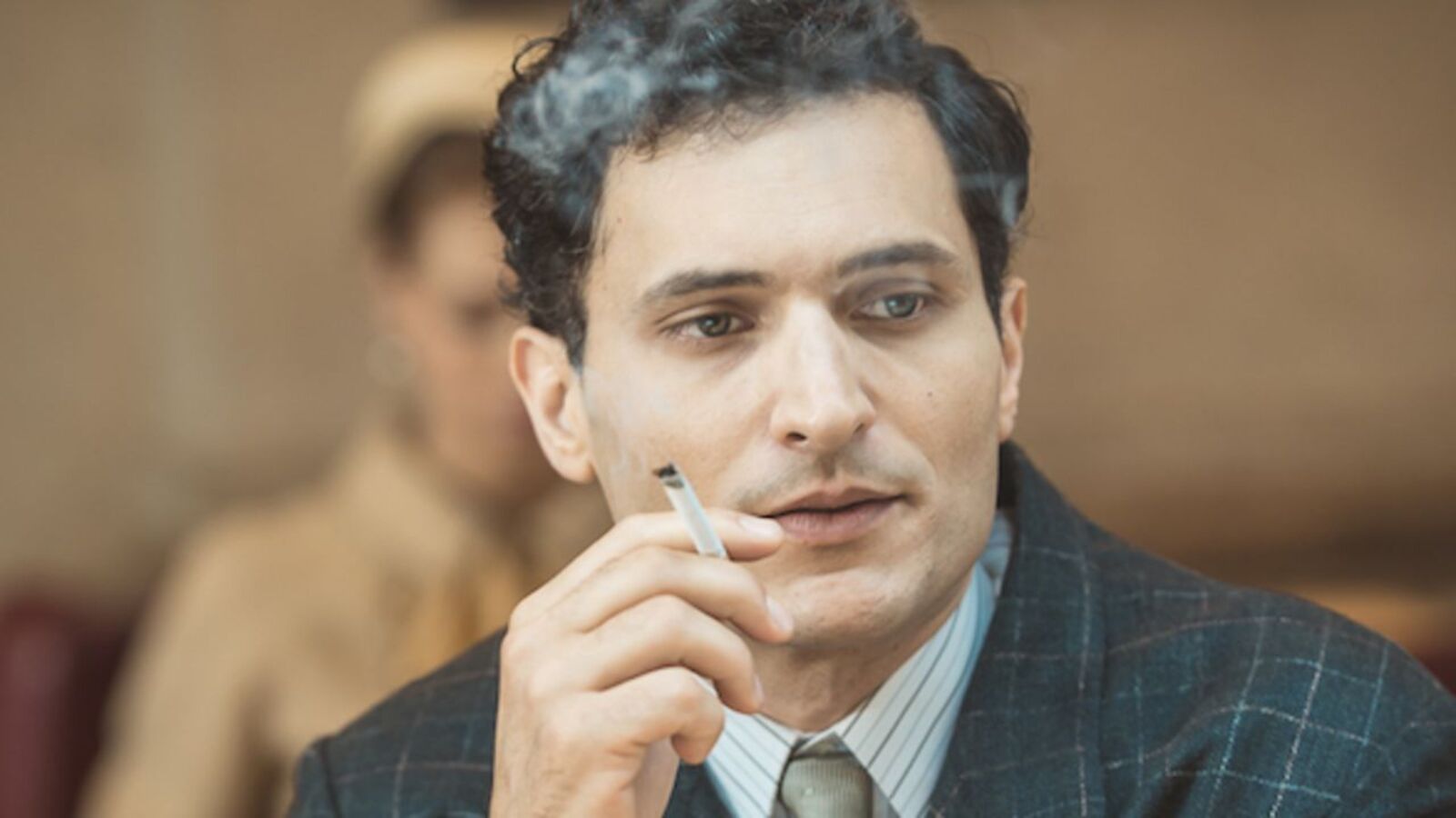 Il Paradiso delle signore 8 anticipazioni 25 settembre: Diletta D'Ambrosio è tornata, Vittorio è la sua preda