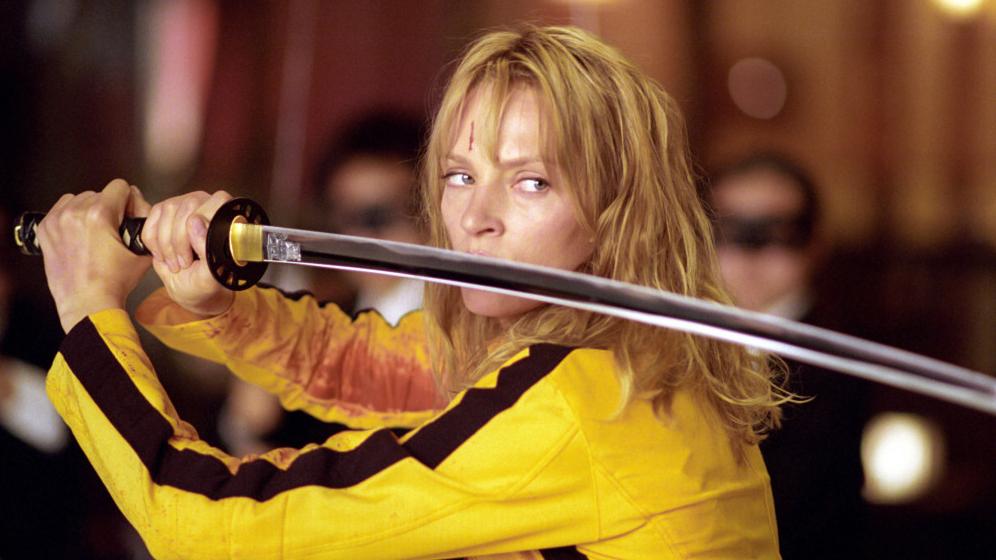 Una Thurman impugna la katana in Kill Bill