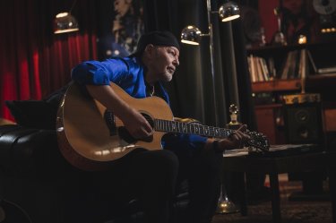 Vasco Rossi - Il Supervissuto, la recensione della docuserie Netflix 