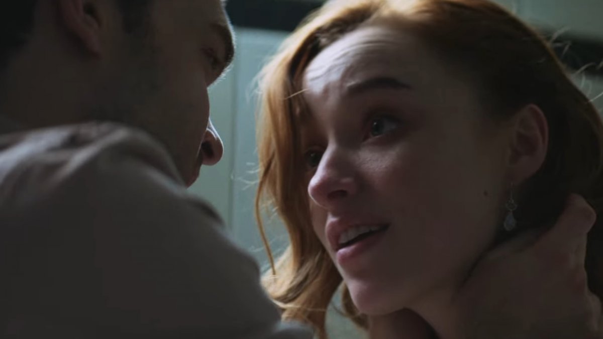 Fair Play: Phoebe Dynevor e Alden Ehrenreich nel nuovo trailer del thriller