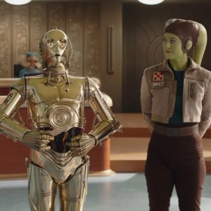 Ahsoka: 3P0 ed Hera in una scena del settimo episodio della serie