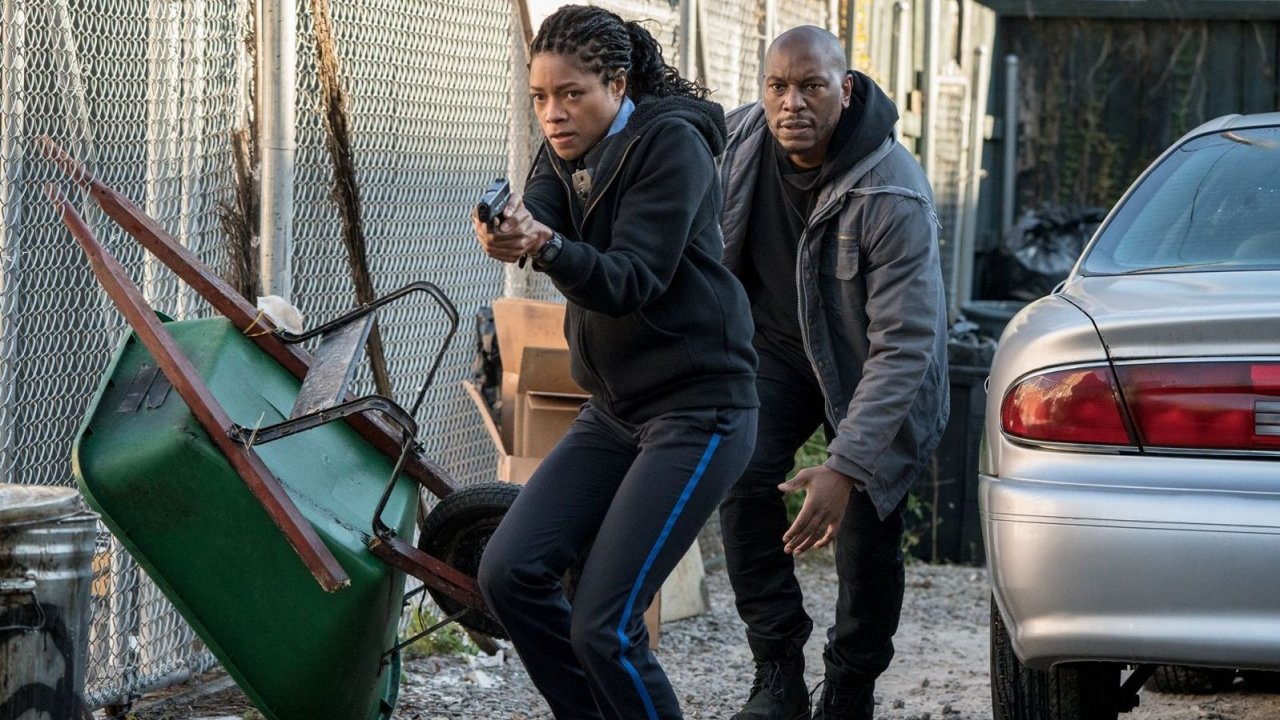 Black and Blue - La legge dei più forti, la recensione: un poliziesco discreto