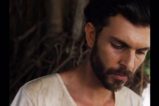 Dirty, Difficult, Dangerous - Trailer Italiano