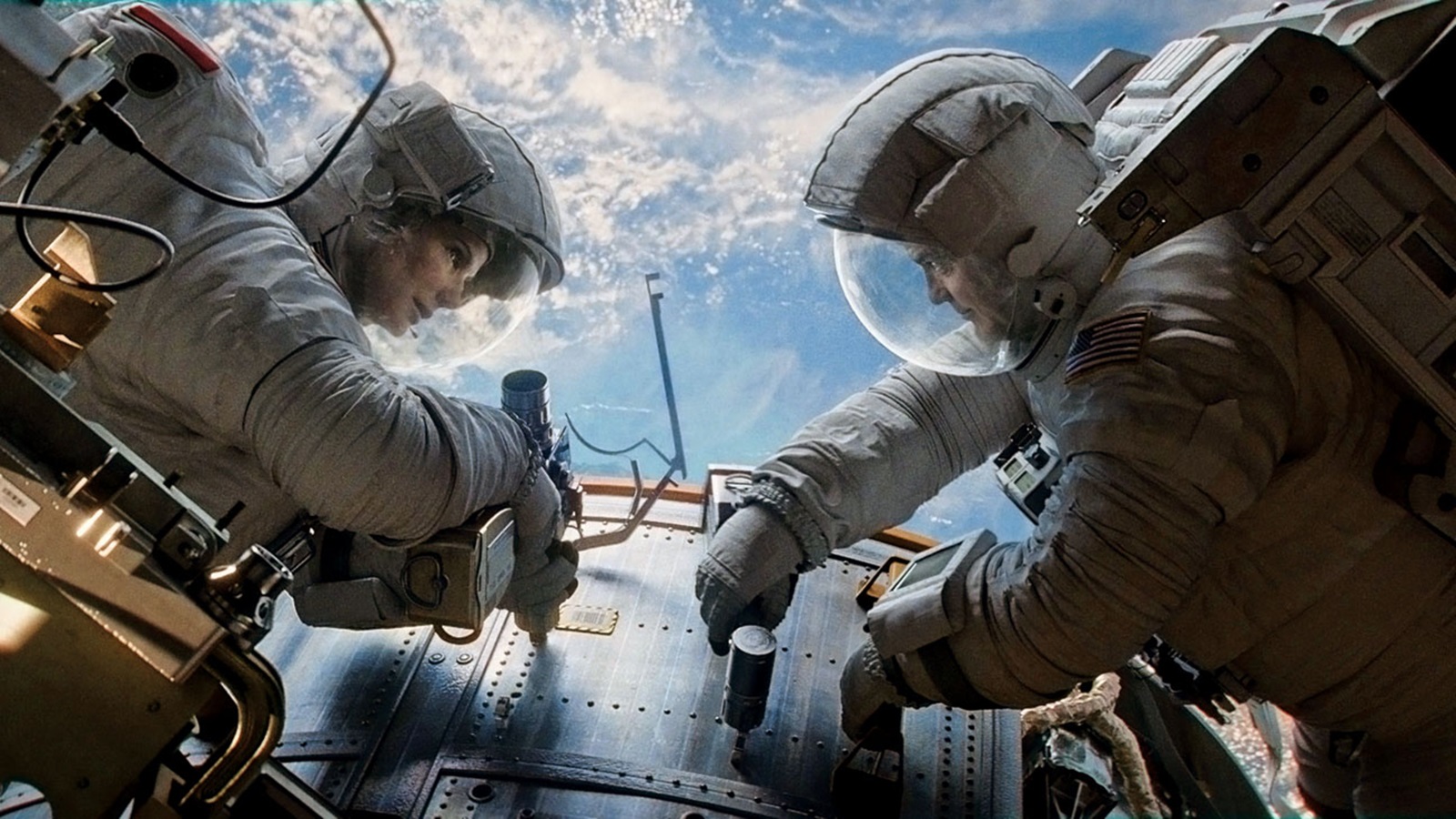 Gravity: Alfonso Cuarón voleva girare nello spazio e svela i motivi per cui non è stato possibile