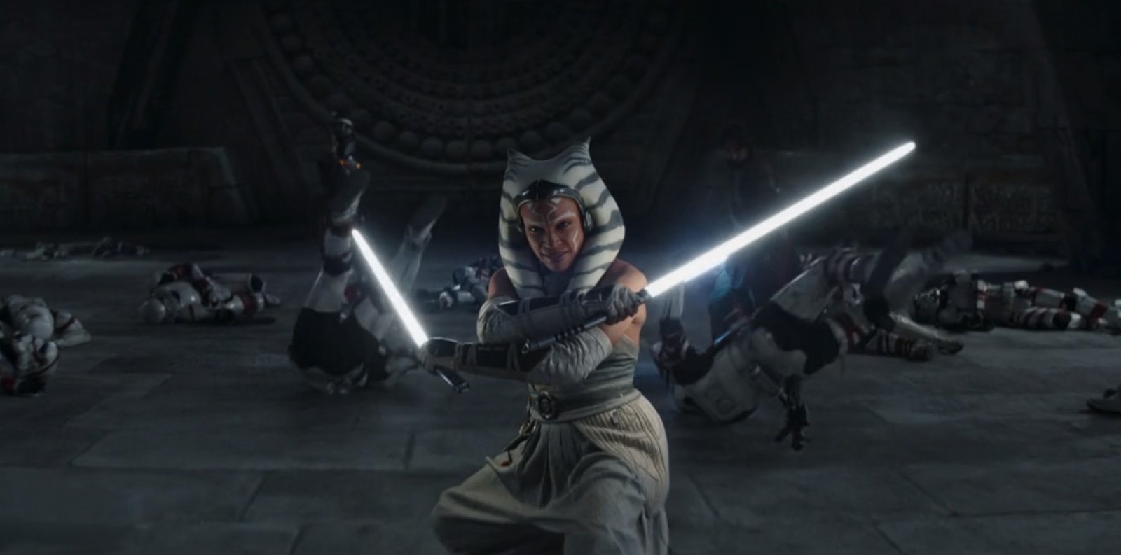 Rosario Dowson in una scena di Ahsoka