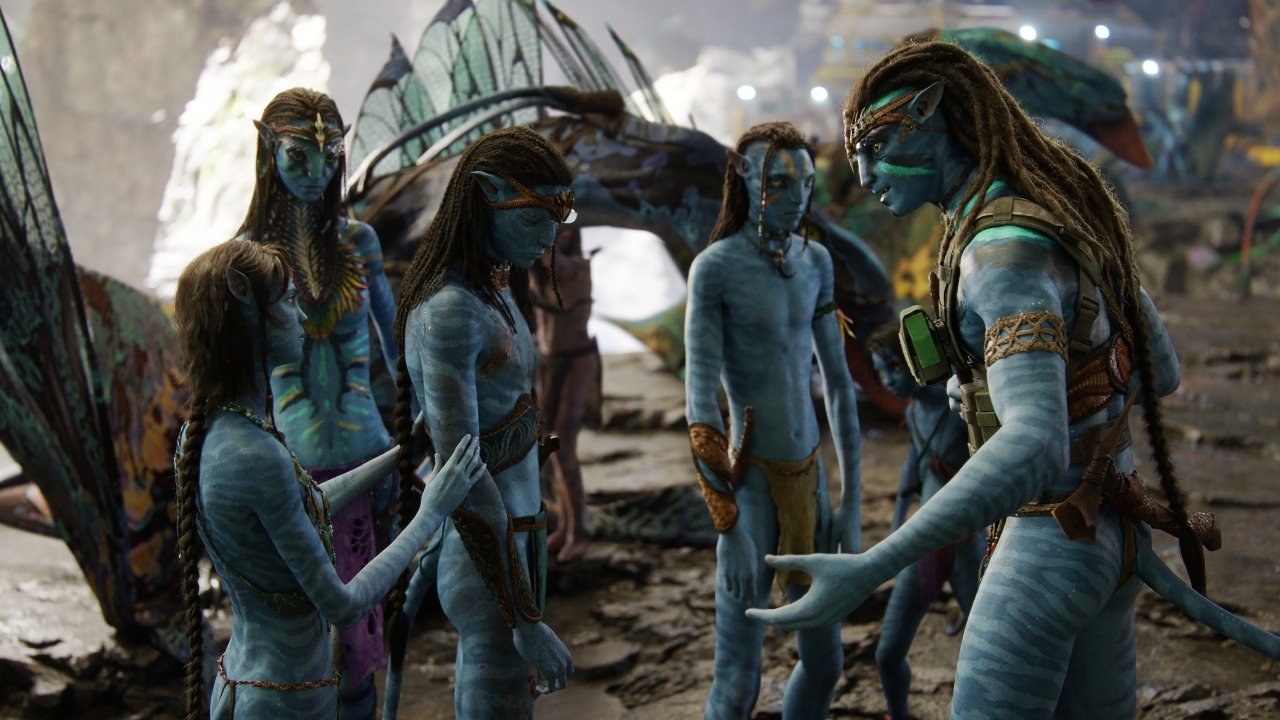 Avatar: La via dell'acqua, la risposta di Jack e Neytiri a una tragica morte analizzata da un terapeuta
