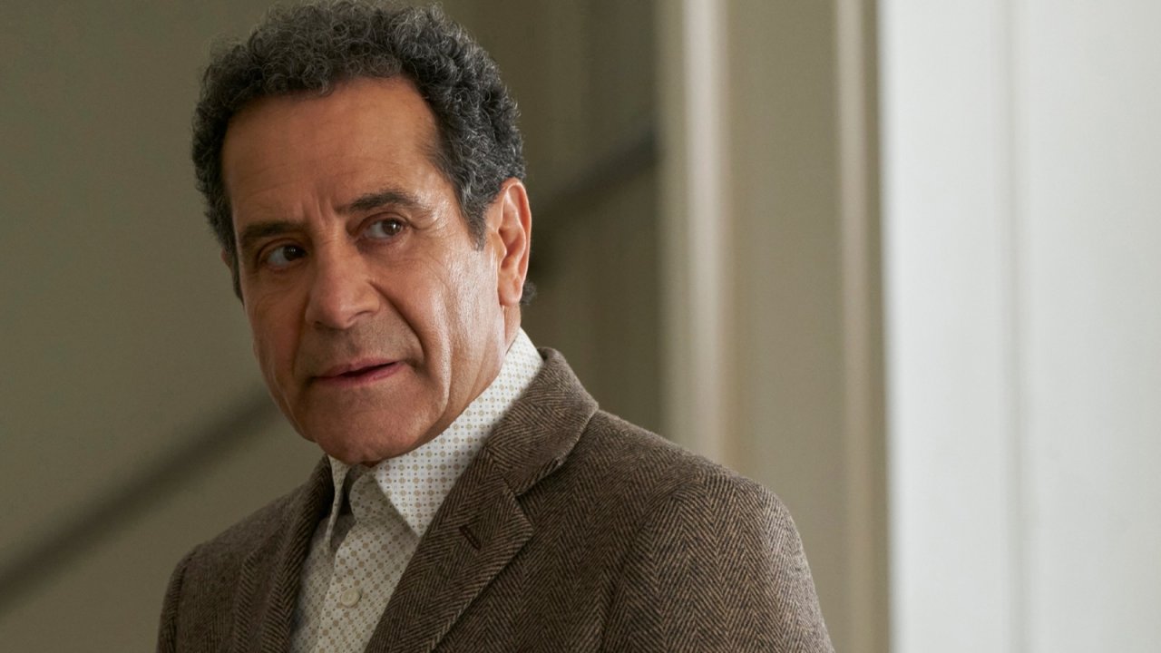 Mr. Monk's Last Case: le prime foto del film sequel della serie con Tony Shalhoub