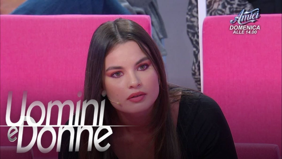 Uomini e Donne | Raffaella ritorna in gioco | Brando fa marcia indietro