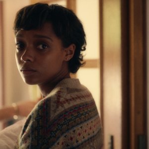 Everything Now: Sophie Wilde nella serie Netflix