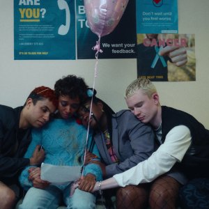 Everything Now: una scena della serie Netflix