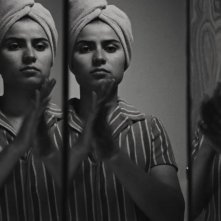 Fremont: Anaita Wali Zada in una scena del film