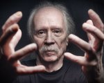La cosa: John Carpenter smentisce una teoria sull'enigmatico finale: 'Sono solo sciocchezze'
