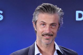 Everybody loves diamons: Kim Rossi Stuart