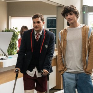 Elite 7: André Lamoglia e Fernando Lindez in una scena della nuova stagione della serie Netflix