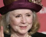 Piper Laurie: l'attrice di Carrie e Twin Peaks morta a 91 anni
