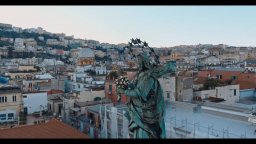 Posso entrare? An ode to Naples - Trailer