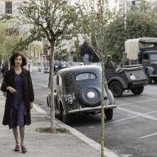 La storia: Asia Argento in una scena della serie