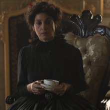 I Leoni di Sicilia: Donatella Finocchiaro in una scena della serie