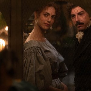 I Leoni di Sicilia: Miriam Leone e Michele Riondino in una scena della serie