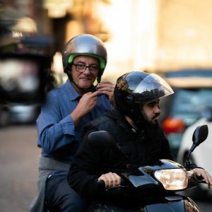 Posso entrare? An ode to Naples: una foto