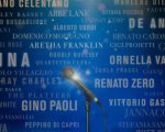 La Bussola – Il collezionista di stelle, la recensione: L'uomo che sussurrava alle star