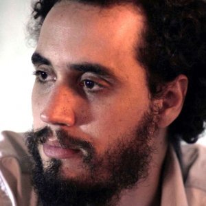 Clenched Fists: una scena del film