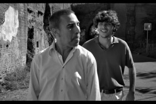 Accattaroma - Trailer