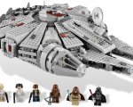 Star Wars: L’iconico set LEGO del Millennium Falcon, dalla trilogia classica, è in sconto su Amazon