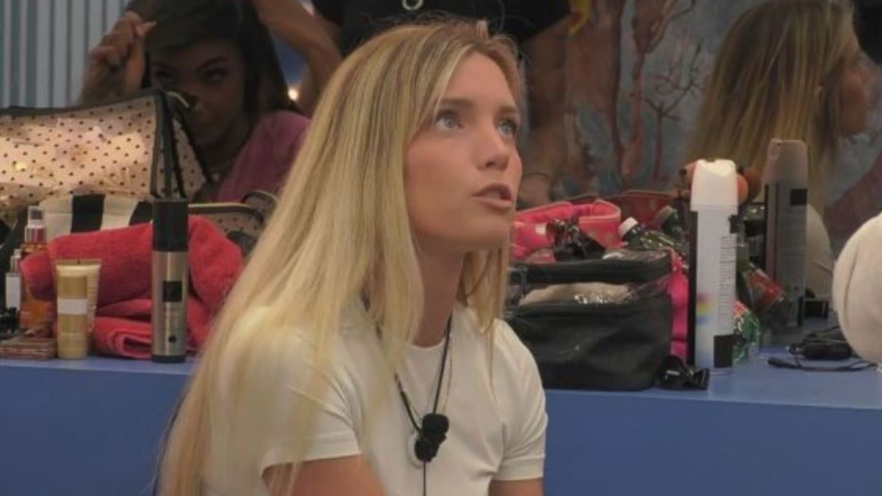 Grande Fratello, Anita flirta con uno degli autori: ecco di chi si tratterebbe