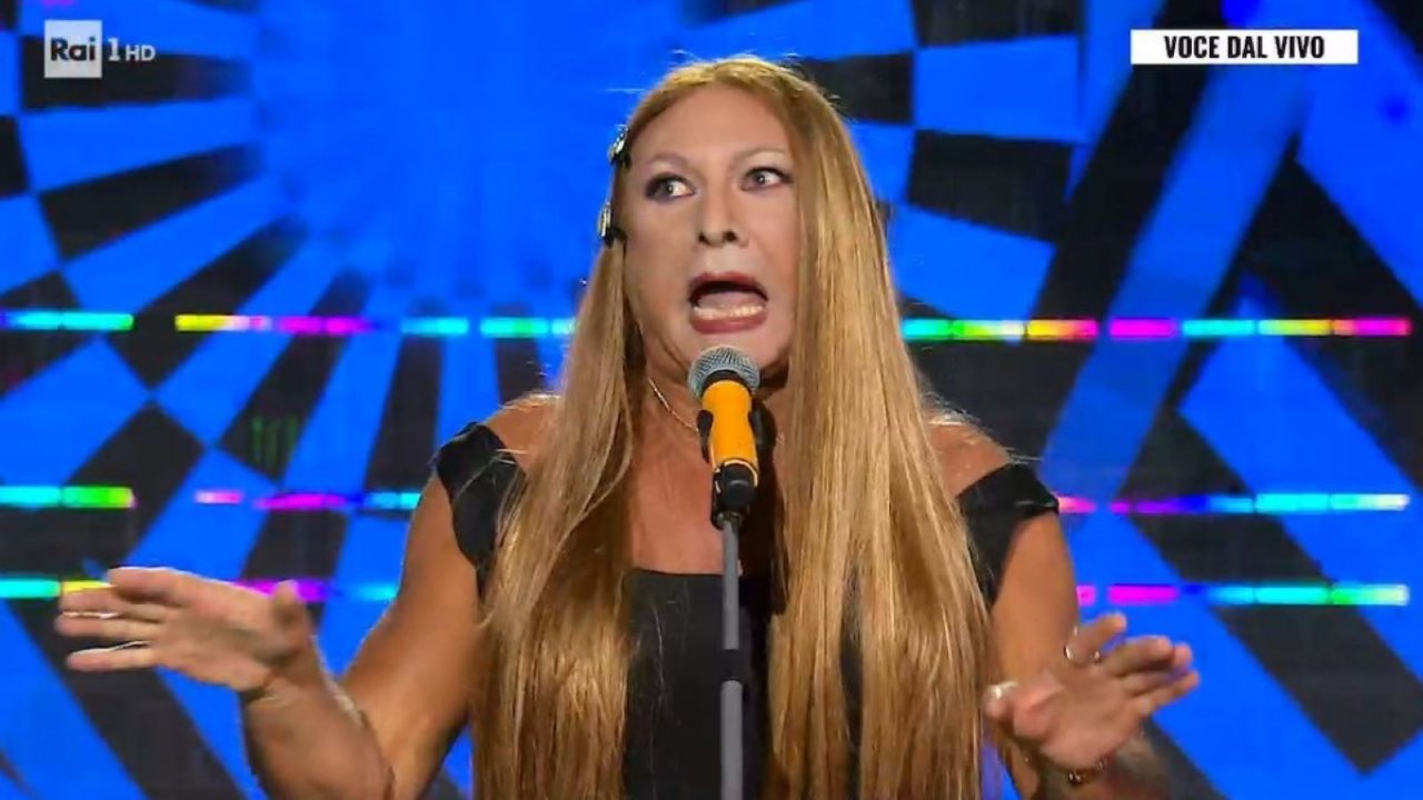 Ascolti TV di venerdì 27 ottobre: Tale e Quale Show contro Anche se è amore non si vede, ecco chi ha vinto