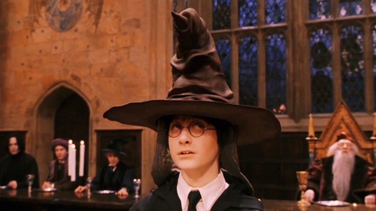 Harry Potter e la pietra filosofale in TV stasera su Italia 1: le date della maratona dedicata a Hogwarts