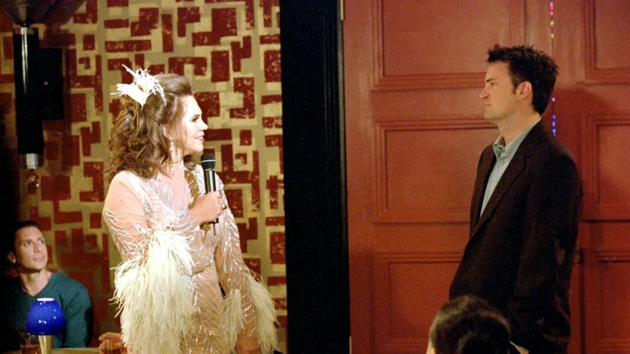 Matthew Perry, Kathleen Turner: 'Aveva un ottimo senso dell'umorismo e un buon cuore'