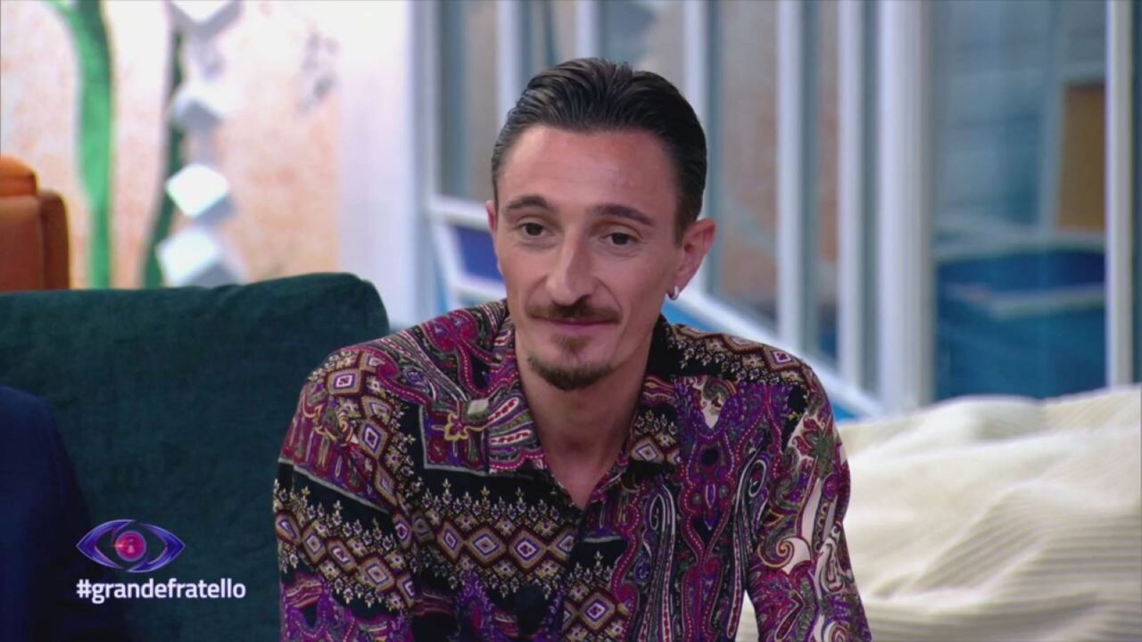 Grande Fratello, Ciro Petrone vuole abbandonare il reality: 'Non sto Bene'