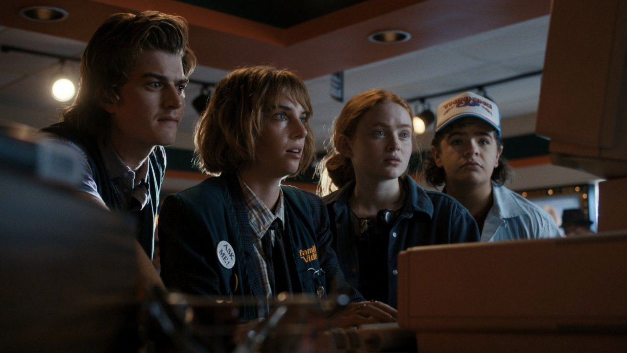 Stranger Things, Shawn Levy: 'Non useremo l'AI per ringiovanire il cast'