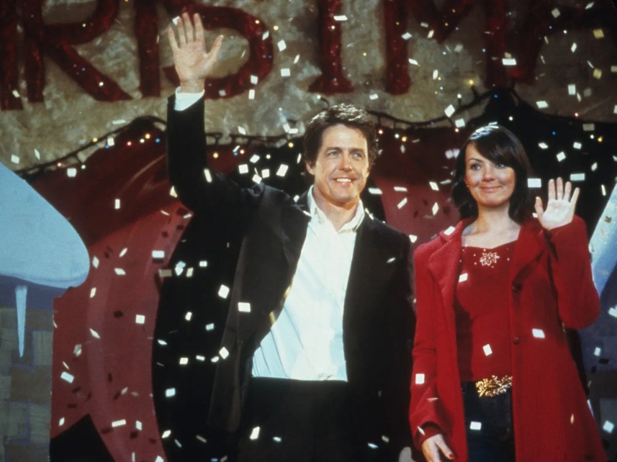 love actually hugh grant chiese a emma thompson non 232 la cosa pi249 psicotica che abbiamo mai fatto da Movieplayer.it love actually hugh grant chiese a emma thompson non 232 la cosa pi249 psicotica che abbiamo mai fatto