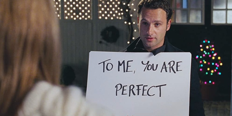 Andrew Lincoln e Keira Knightley in una scena di Love Actually