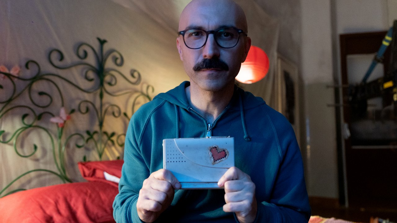 Il migliore dei mondi, Maccio Capatonda: 'Il mio film è una distodramedy'