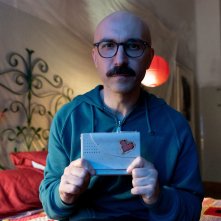 Il migliore dei mondi: Maccio Capatonda in una scena del film