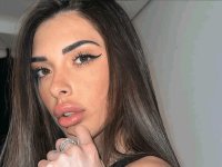 Grande Fratello: Greta Rossetti su Angelica Baraldi: 'Le più gatte morte sono fidanzate, ora fuori dal caz.o'