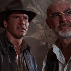 Indiana Jones e l'ultima crociata: Sean Connery e Harrison Ford in una scena del film