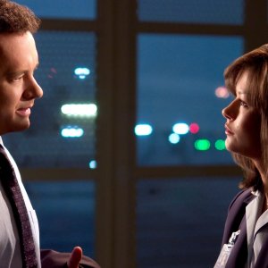 The Terminal: Tom Hanks e Catherine Zeta-Jones in una foto