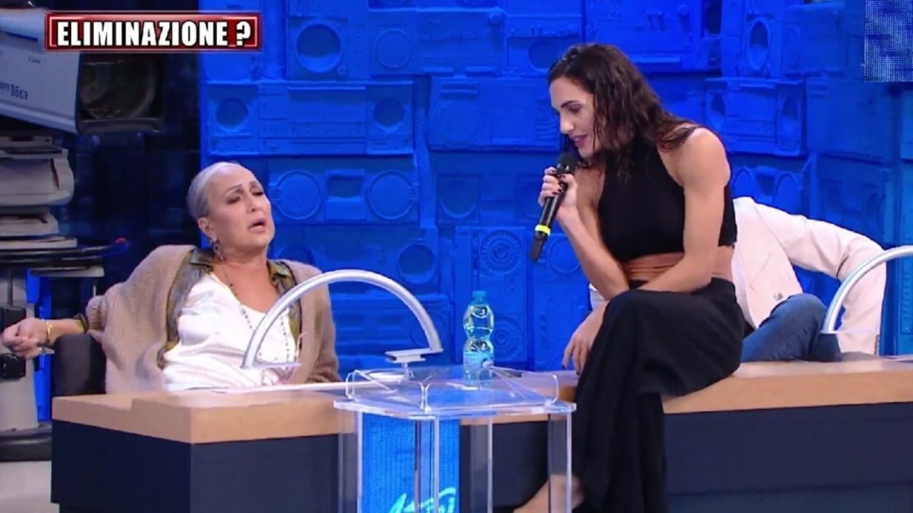 Amici 23, Elena D’Amario: Attacco sui social ad Alessandra Celentano, la reazione di Lorella Cuccarini
