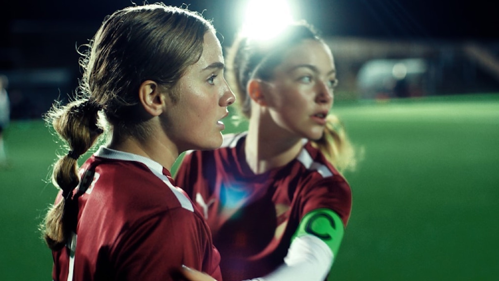 Forever, la recensione: il calcio femminile per un ottimo coming-of-age svedese