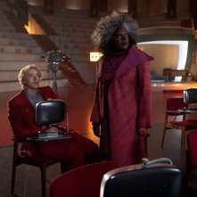 Hunger Games - La ballata dell'usignolo e del serpente: Viola Davis e Tom Blyth in una scena